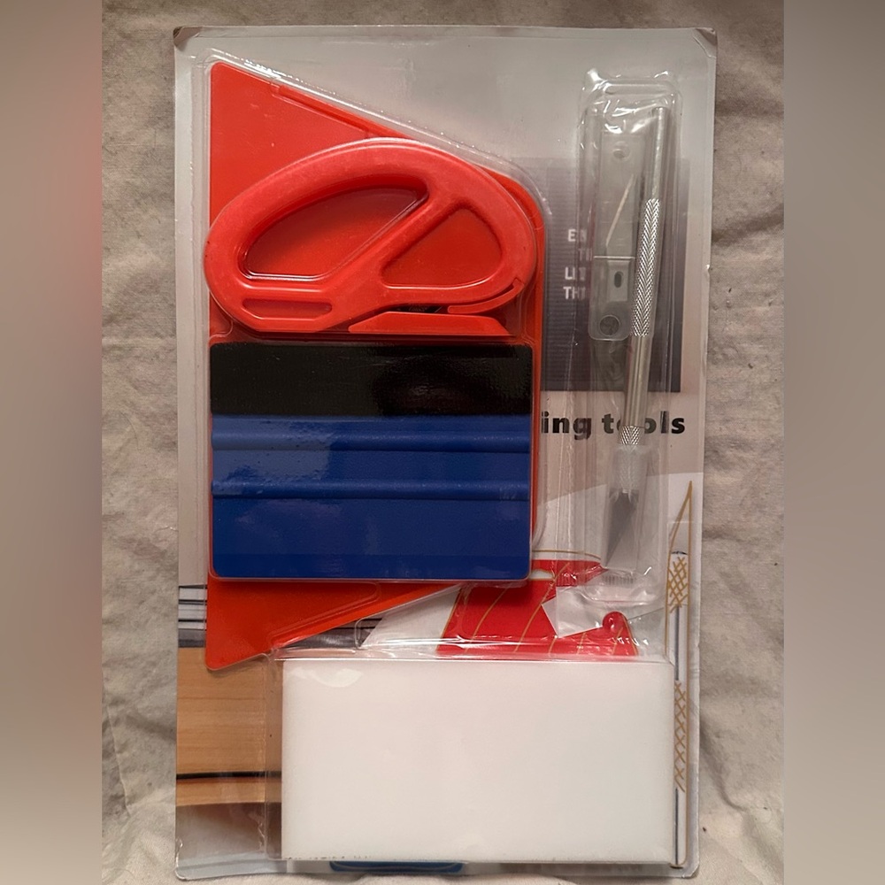 New In Package~Wallpaper Smoothing Tool Kit